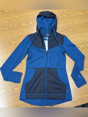 Smartwool Women's Blue and Black Hooded Zip Jacket